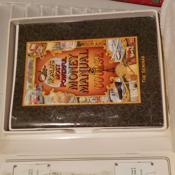 The World's Most Powerful Money Manual & Course - Picture 5 of 6